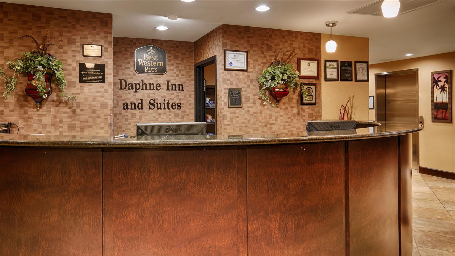 贝斯特韦斯特达夫尼酒店 西班牙堡 外观 照片